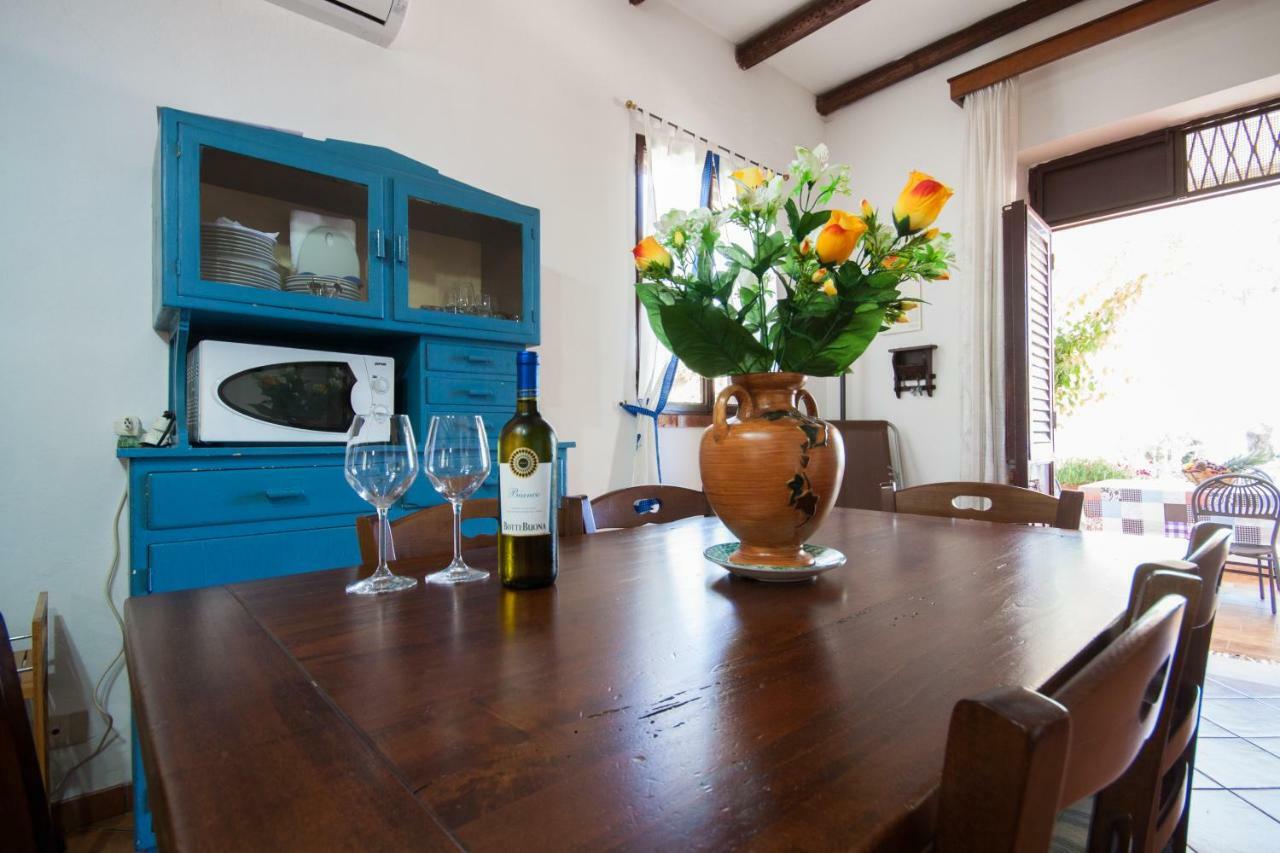 Villa Cala Bianca Castellammare del Golfo Kültér fotó